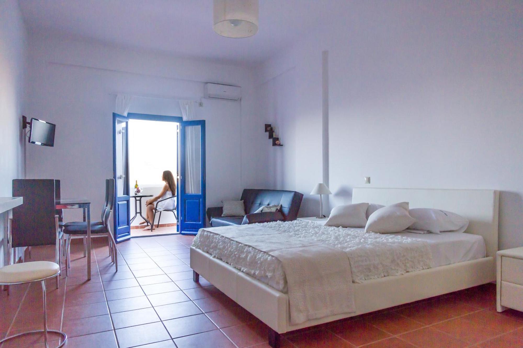 Sigal Villa Akrotiri  Room photo